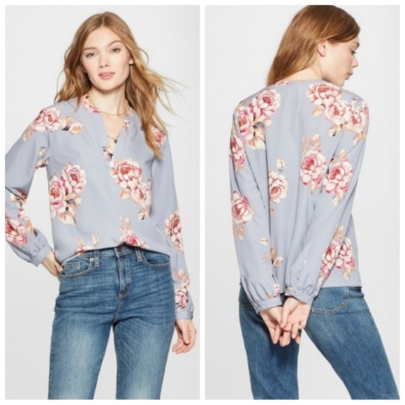 a new day Tops - 🆕️a new day floral crepe popover blouse
